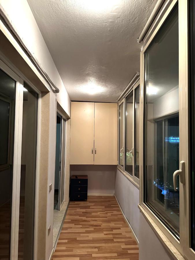 Rolling Apartment Tirana - Near Blloku Exterior foto